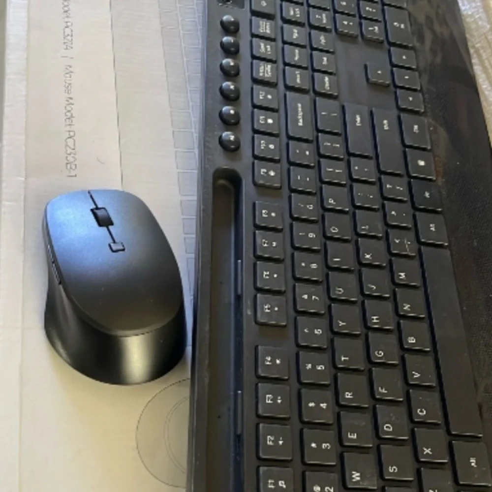 Logitech Black Wireless Keyboard and Mouse Set